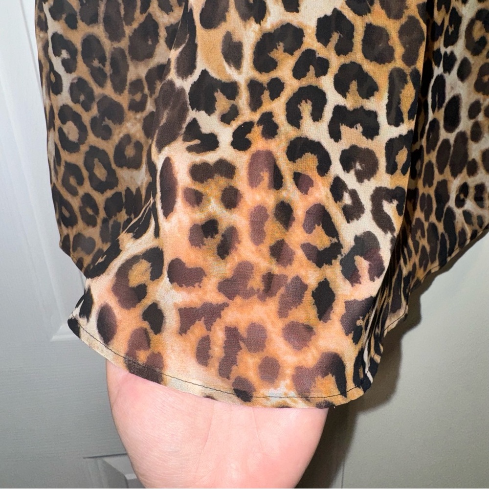 Express mock neck sheer leopard print short sleeve blouse top brown black S - Picture 10 of 16